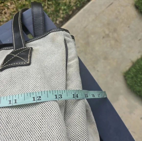 Dooney & Bourke Black Cream Tote Bag Gold Buckle Large 12x13 Inches - Picture 13 of 15